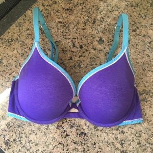 34D Victoria’s Secret Perfect Shape Bra